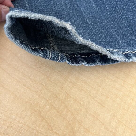 Ariya Jeans Womens Distressed Patch Studded Blue Jeans Size 7/8 Stretch Boot Cut - Picture 12 of 14